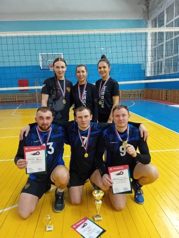 Соревнования по волейболу