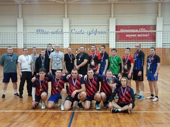 Соревнования по волейболу