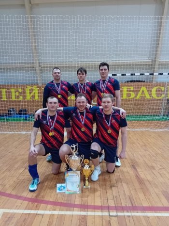 Соревнования по волейболу