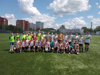 Соревнования по футболу