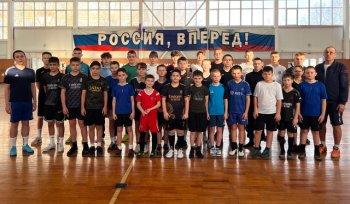 Соревнования по футболу