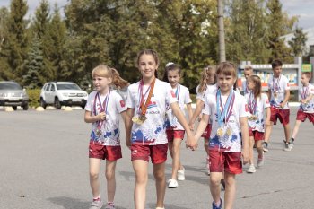 "Запишись в спортивную секцию"